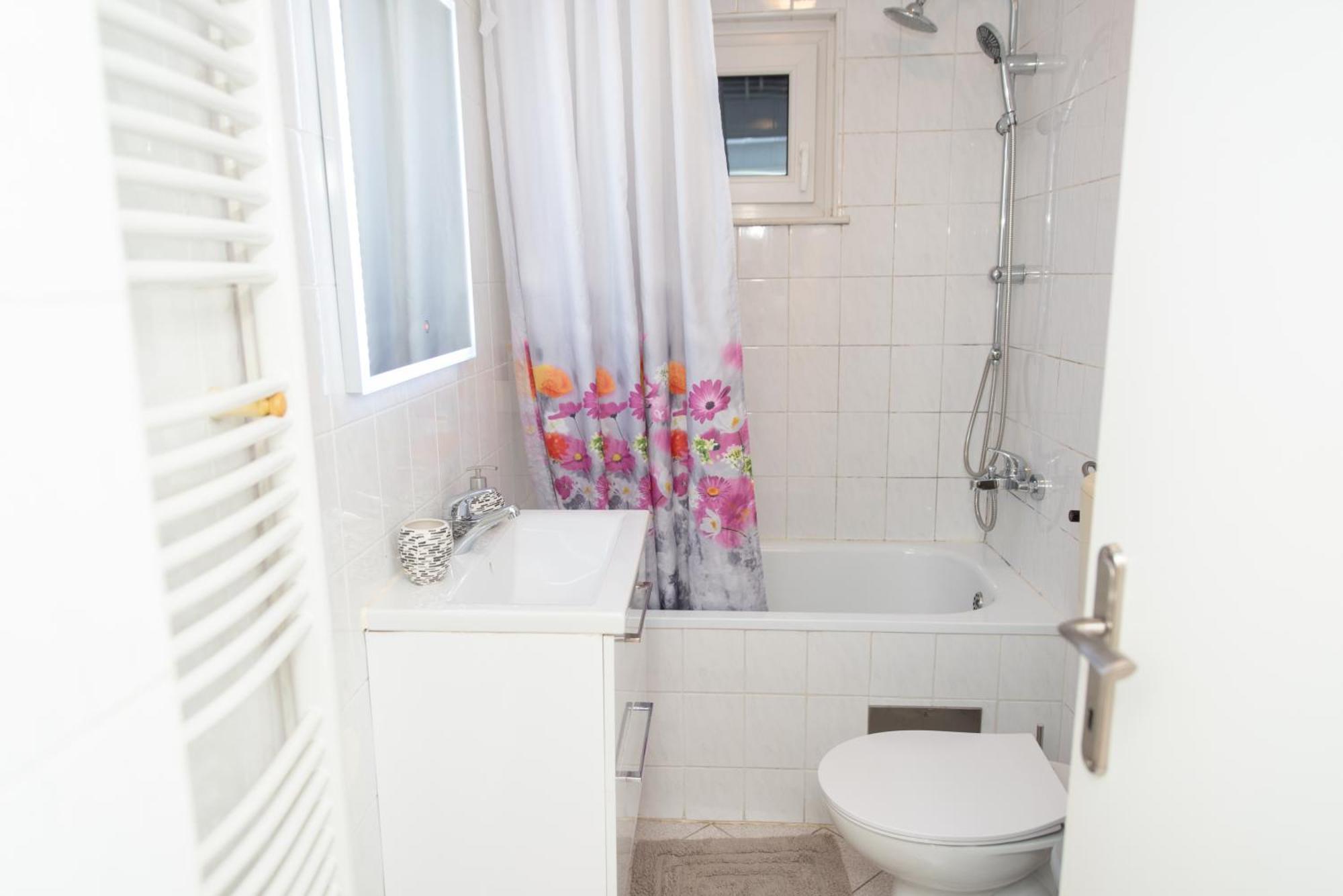 Apartments Sentvid ลูบลิยานา ภายนอก รูปภาพ