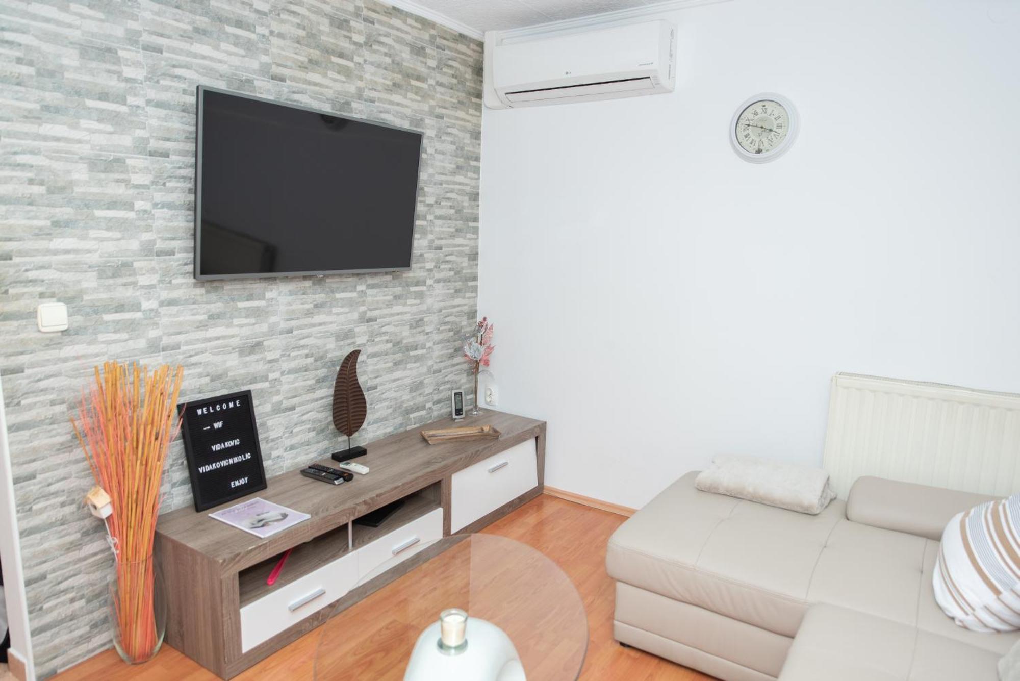 Apartments Sentvid ลูบลิยานา ภายนอก รูปภาพ