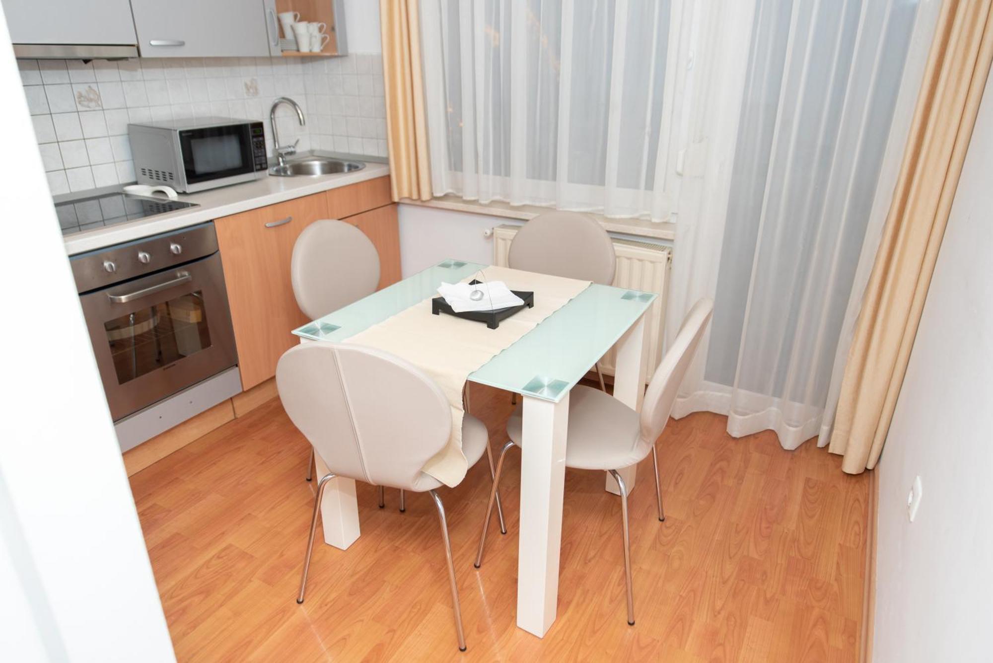 Apartments Sentvid ลูบลิยานา ภายนอก รูปภาพ